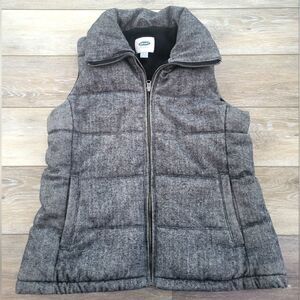 Old Navy gray puffer vest fleece lined warm quilted zip up size med